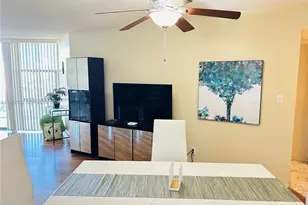 800 Parkview Dr, Hallandale Beach, FL 33009 - Photo 22