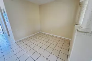 1601 SE 24th Ct, Homestead, FL 33035 - Photo 6