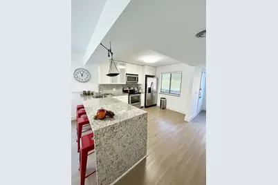 439 Lakeview Dr #106, Weston, FL 33326 - Photo 6