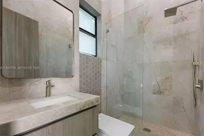 290 NW 48th St, Miami, FL 33127 - Photo 60