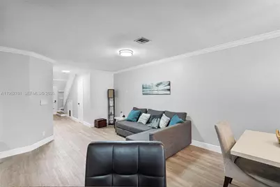 2149 W Discovery Cir W, Deerfield Beach, FL 33442 - Photo 14