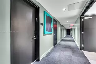 121 NE 34th St, Miami, FL 33137 - Photo 58