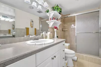 4160 Inverrary Dr #308, Lauderhill, FL 33319 - Photo 14