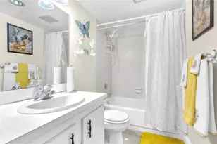 4160 Inverrary Dr, Lauderhill, FL 33319 - Photo 16