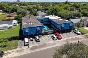 37 SW 14th St, Dania Beach, FL 33004 - Photo 20