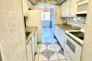 251 174th St, Sunny Isles Beach, FL 33160 - Photo 14