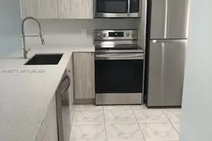 1201 NE 191st St, Miami, FL 33179 - Photo 4