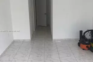 1201 NE 191st St, Miami, FL 33179 - Photo 8