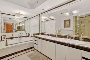 1330 Ocean Dr, Miami Beach, FL 33139 - Photo 14