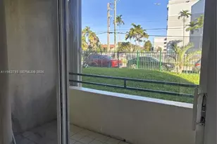 8320 NW 8th St, Miami, FL 33126 - Photo 10