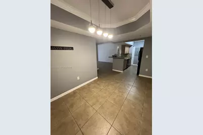 231 SW 116th Ave #19202, Pembroke Pines, FL 33025 - Photo 8