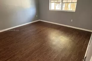 231 SW 116th Ave, Pembroke Pines, FL 33025 - Photo 14