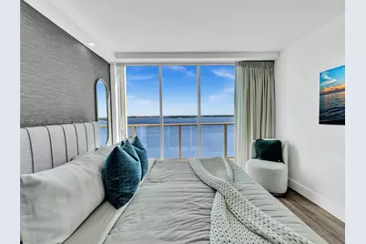 1155 Brickell Bay Dr #2011, Miami, FL 33131 - Photo 12