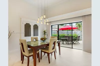 413 Leslie Dr, Hallandale Beach, FL 33009 - Photo 28