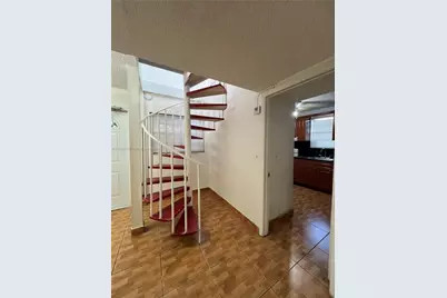 2820 SW 95th Ave, Miami, FL 33165 - Photo 6