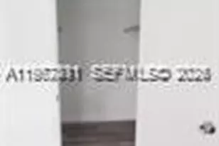 4853 NW 9th Dr, Plantation, FL 33317 - Photo 14