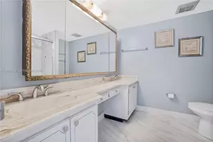 100 Golden Isles Dr, Hallandale Beach, FL 33009 - Photo 28