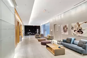 88 SW 7th St, Miami, FL 33130 - Photo 36