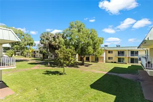 505 NW 177th St, Miami Gardens, FL 33169 - Photo 1