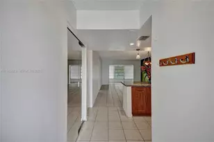 3051 NW 46th Ave, Lauderdale Lakes, FL 33313 - Photo 12