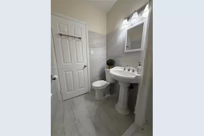 2460 NW 33rd St, Miami, FL 33142 - Photo 20