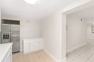 6365 SW 33rd St, Miami, FL 33155 - Photo 8