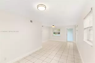 6365 SW 33rd St, Miami, FL 33155 - Photo 6