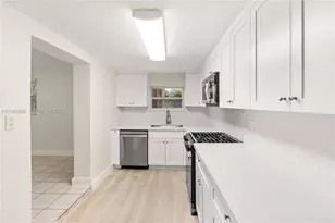 6365 SW 33rd St, Miami, FL 33155 - Photo 10