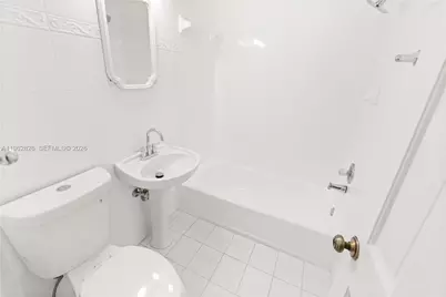 6365 SW 33rd St, Miami, FL 33155 - Photo 16
