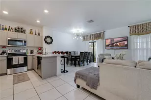 646 SW 12th St, Florida City, FL 33034 - Photo 4