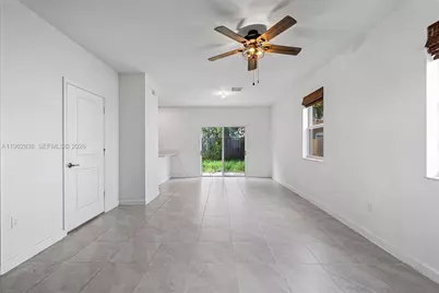 1100 SE 26th Ter, Homestead, FL 33035 - Photo 4