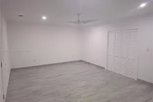 26720 SW 203rd Ave, Homestead, FL 33031 - Photo 6