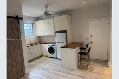 637 12th St #6, Miami Beach, FL 33139 - Photo 12