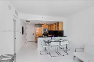 6801 Collins Ave, Miami Beach, FL 33141 - Photo 4