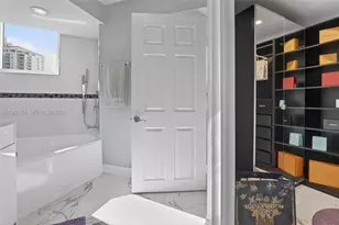 3370 Hidden Bay Dr, Aventura, FL 33180 - Photo 24