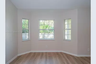 8265 97th Ave, Vero Beach, FL 32967 - Photo 18