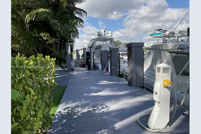 745 NE 77th St, Miami, FL 33138 - Photo 38