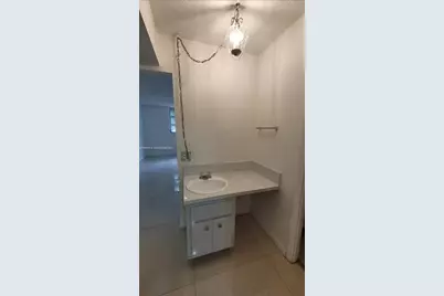 445 NE 195th St #127, Miami, FL 33179 - Photo 6