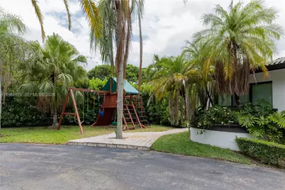 7300 SW 77th Ave, Miami, FL 33143 - Photo 46