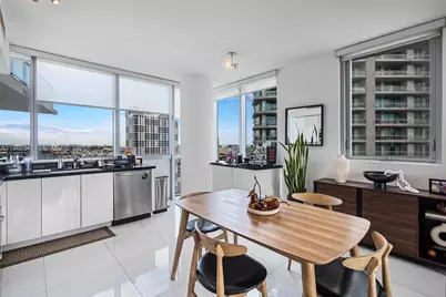 92 SW 3rd St #2710, Miami, FL 33130 - Photo 6