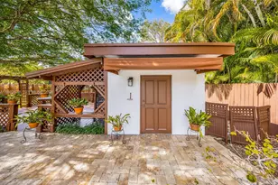 564 De Leon Dr, Miami Springs, FL 33166 - Photo 48