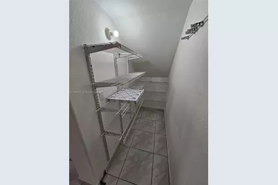 10915 W Okeechobee Rd #102, Hialeah Gardens, FL 33018 - Photo 14