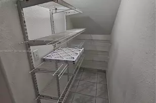 10915 W Okeechobee Rd, Hialeah Gardens, FL 33018 - Photo 14