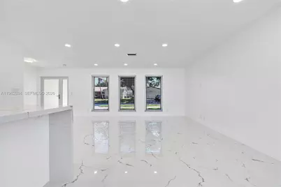 5711 NE 20th Ter, Fort Lauderdale, FL 33308 - Photo 14