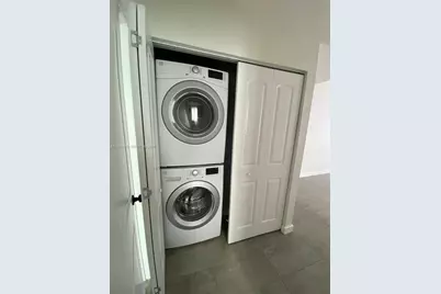 628 SW 16th Ave #204, Miami, FL 33135 - Photo 12