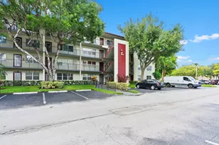 13250 SW 7th Ct, Pembroke Pines, FL 33027 - Photo 18