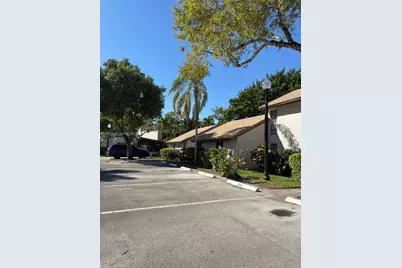 9719 N New River Canal Rd #308, Plantation, FL 33324 - Photo 32