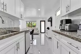 2730 NE 16th Ave, Pompano Beach, FL 33064 - Photo 14