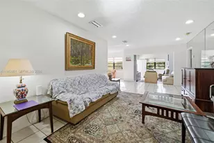 9208 Emerson Ave, Surfside, FL 33154 - Photo 10