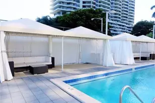 600 NE 36th St, Miami, FL 33137 - Photo 18